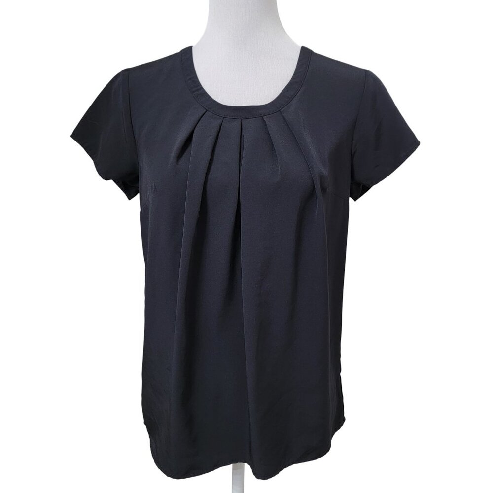 Lands' End Black Short Sleeve Pleated Scoop Neck Blouse